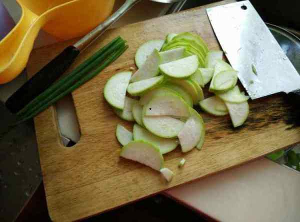 印度吃蒲瓜的做法,蒲瓜的独特吃法探索 第2张 印度吃蒲瓜的做法,蒲瓜的独特吃法探索 第2张