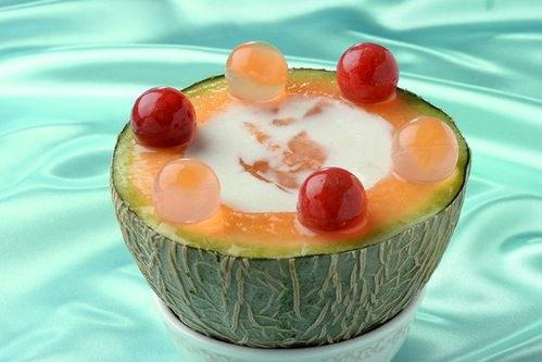 蜜瓜能和草莓一起吃吗吗,健康美味两不误 第2张 蜜瓜能和草莓一起吃吗吗,健康美味两不误 第2张