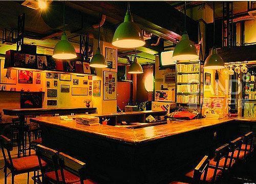 六七小酒馆吃瓜,揭秘吃瓜群众的欢乐盛宴 第1张 六七小酒馆吃瓜,揭秘吃瓜群众的欢乐盛宴 第1张