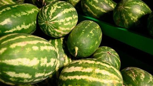 内乡吃瓜事件真相,揭开真相背后的曲折历程  第2张