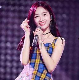 闫娜吃瓜,揭秘娱乐圈幕后故事  第1张