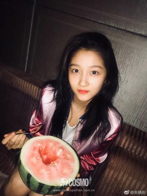 吃瓜汉子照片,揭秘吃瓜汉子的神秘瞬间 第1张 吃瓜汉子照片,揭秘吃瓜汉子的神秘瞬间 第1张