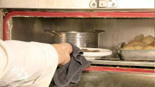 吃瓜不吐皮翻新,翻新生精彩瞬间