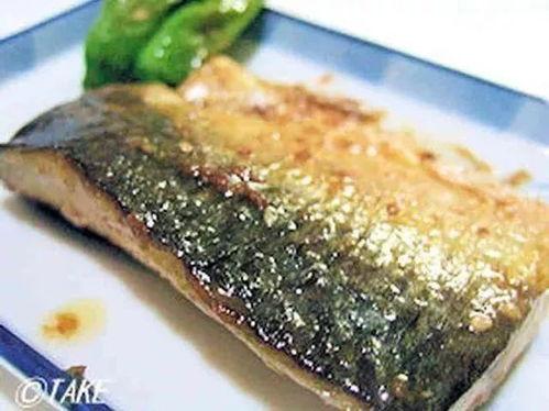 咸鱼小姐的吃瓜日常,揭秘娱乐圈幕后故事  第2张