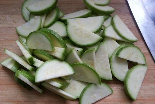 葫芦瓜芯可以吃吗,可食用之谜揭秘  第2张