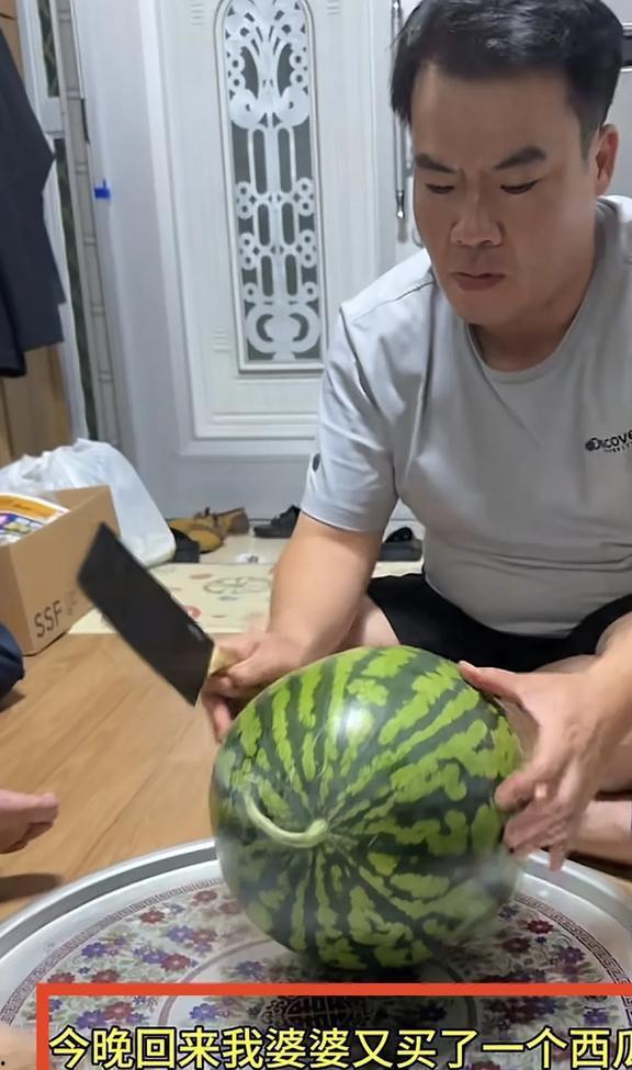 西瓜吃瓜直播,揭秘网红直播背后的精彩故事 第3张 西瓜吃瓜直播,揭秘网红直播背后的精彩故事 第3张