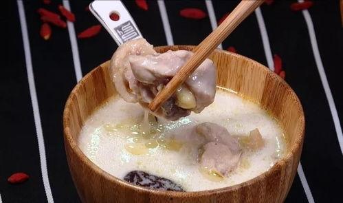 赤峰椰子鸡吃瓜,吃瓜群众的美食新宠  第3张