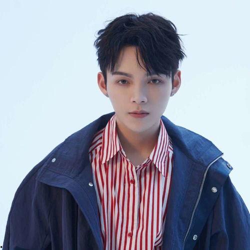 吃瓜魏哲鸣 第2张 吃瓜魏哲鸣 第2张